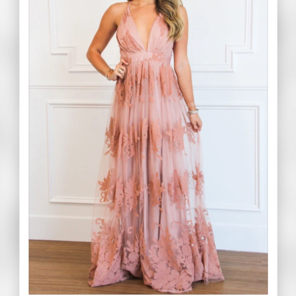 Bella and Bloom Boutique Maxi Dress-Mauve